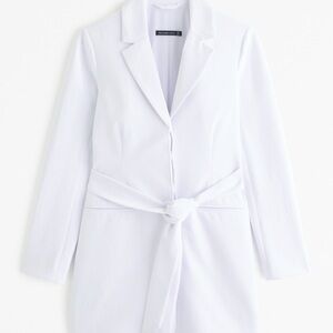 Brand NEW Abercrombie & Fitch Crepe Blazer Dress